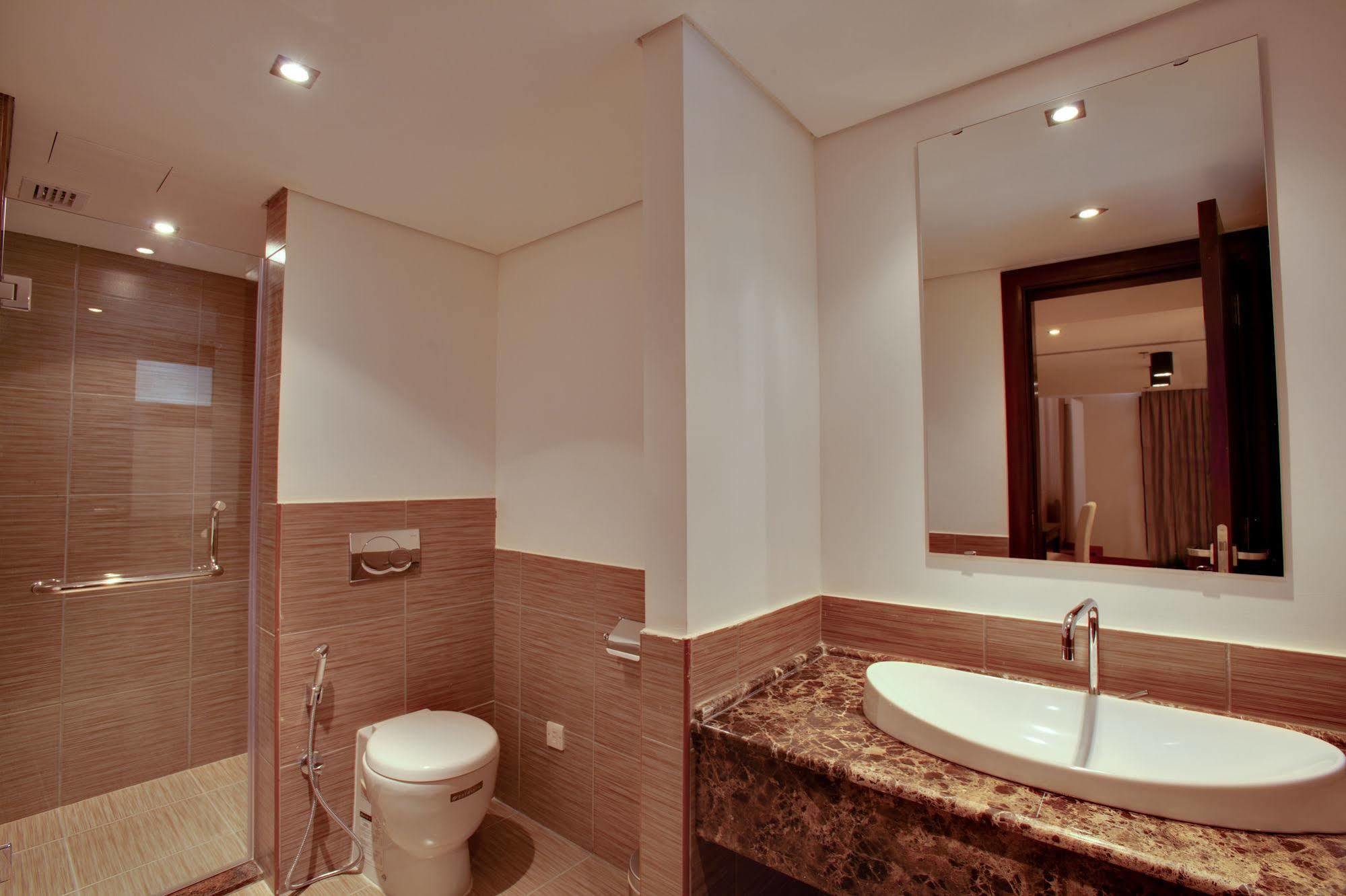 The Rester Hotel Kuwait City Exterior photo